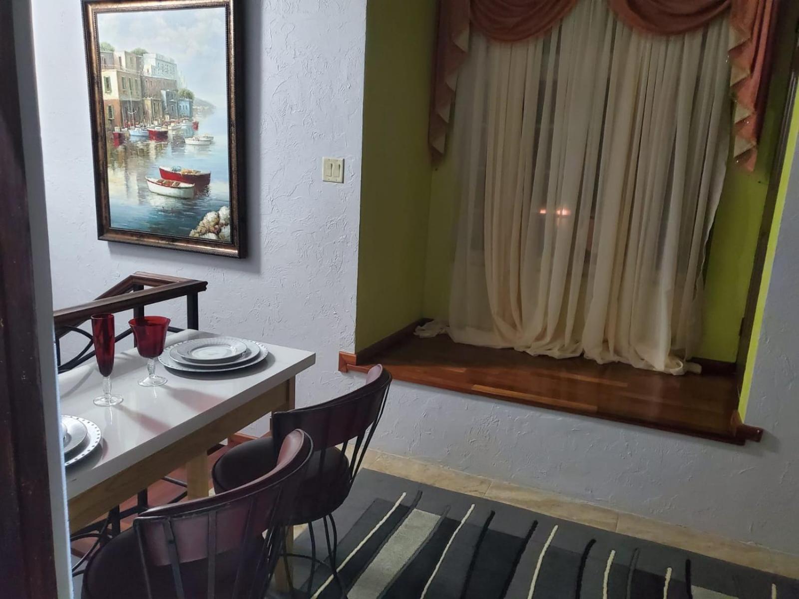 The Palms- Caribbean Estates -10 Minutes From The Beach- Gated Community Portmore Zewnętrze zdjęcie